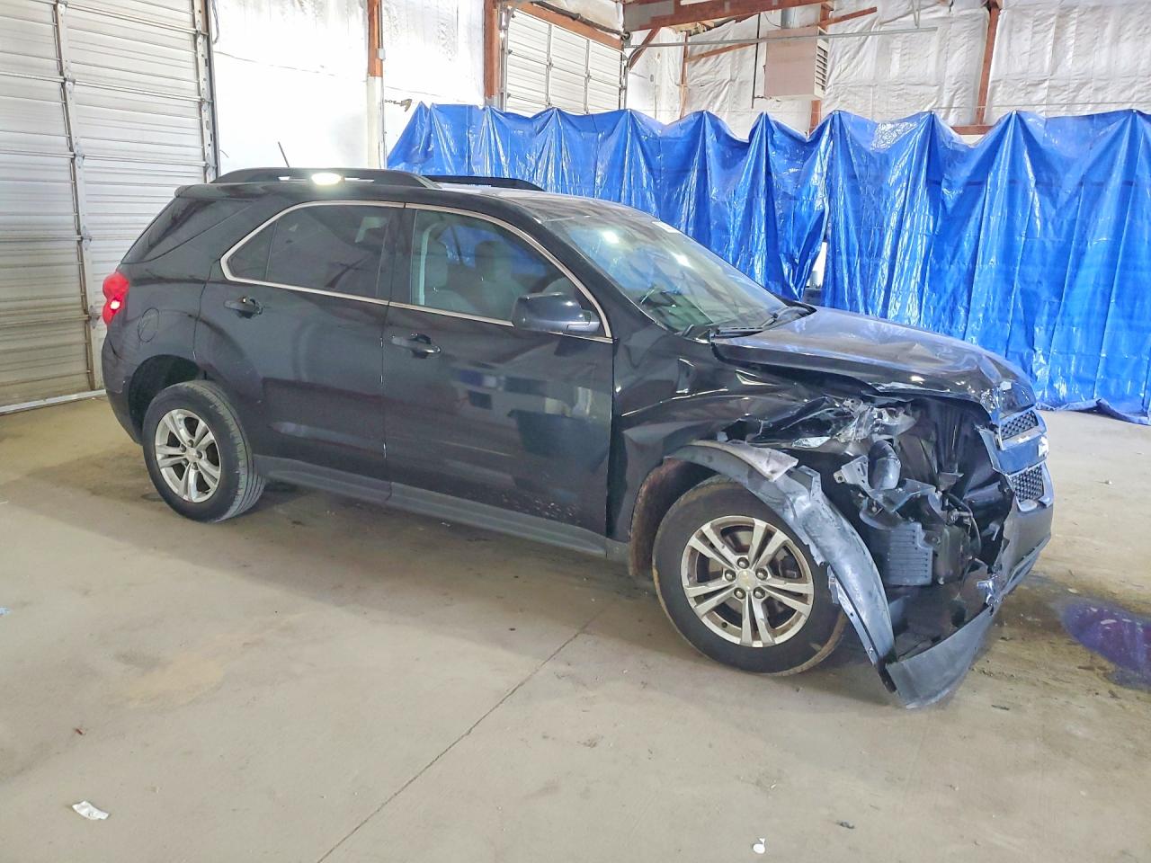 2015 CHEVROLET EQUINOX LT photo 4