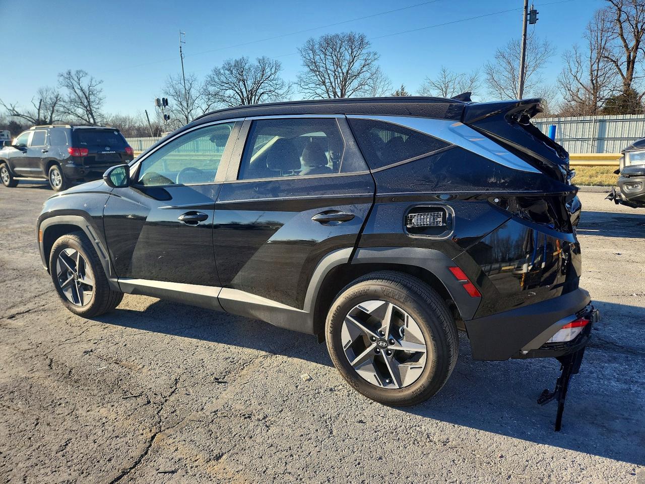 2025 HYUNDAI TUCSON SEL photo 3