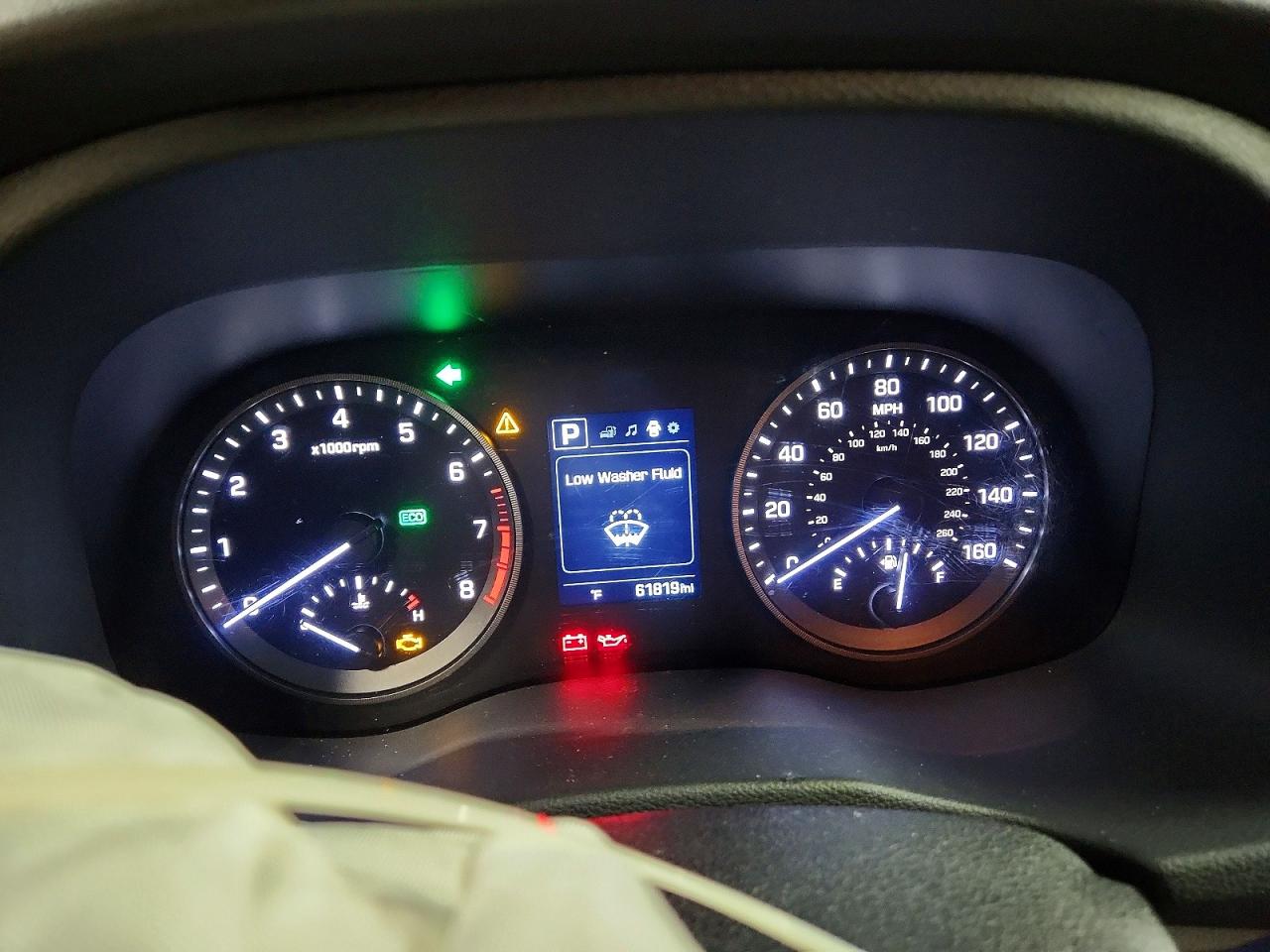 2017 HYUNDAI TUCSON SE photo 9