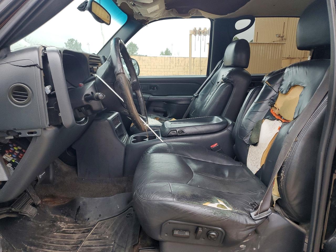 2002 CHEVROLET AVALANCHE K1500 photo 7