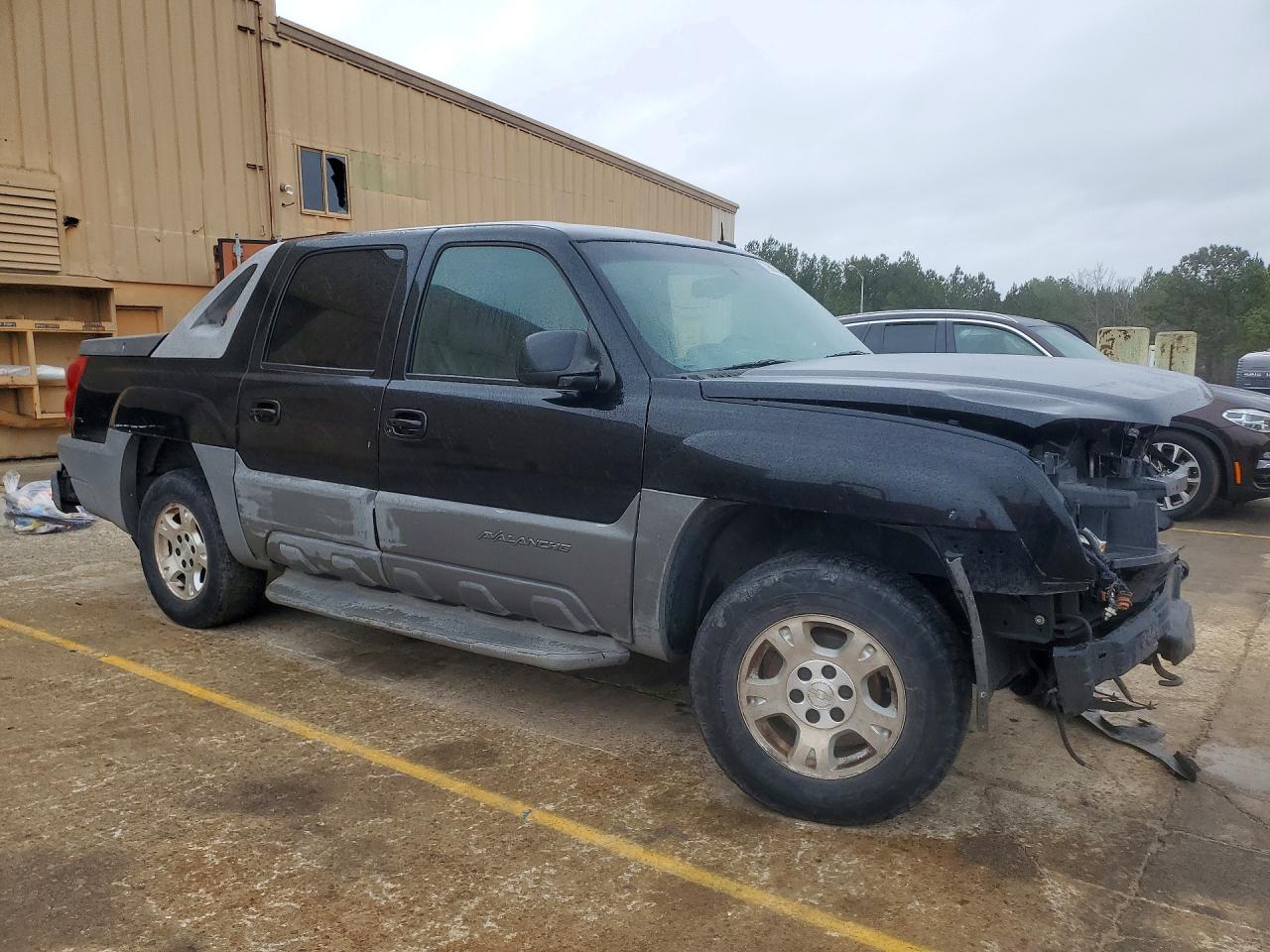 2002 CHEVROLET AVALANCHE K1500 photo 4