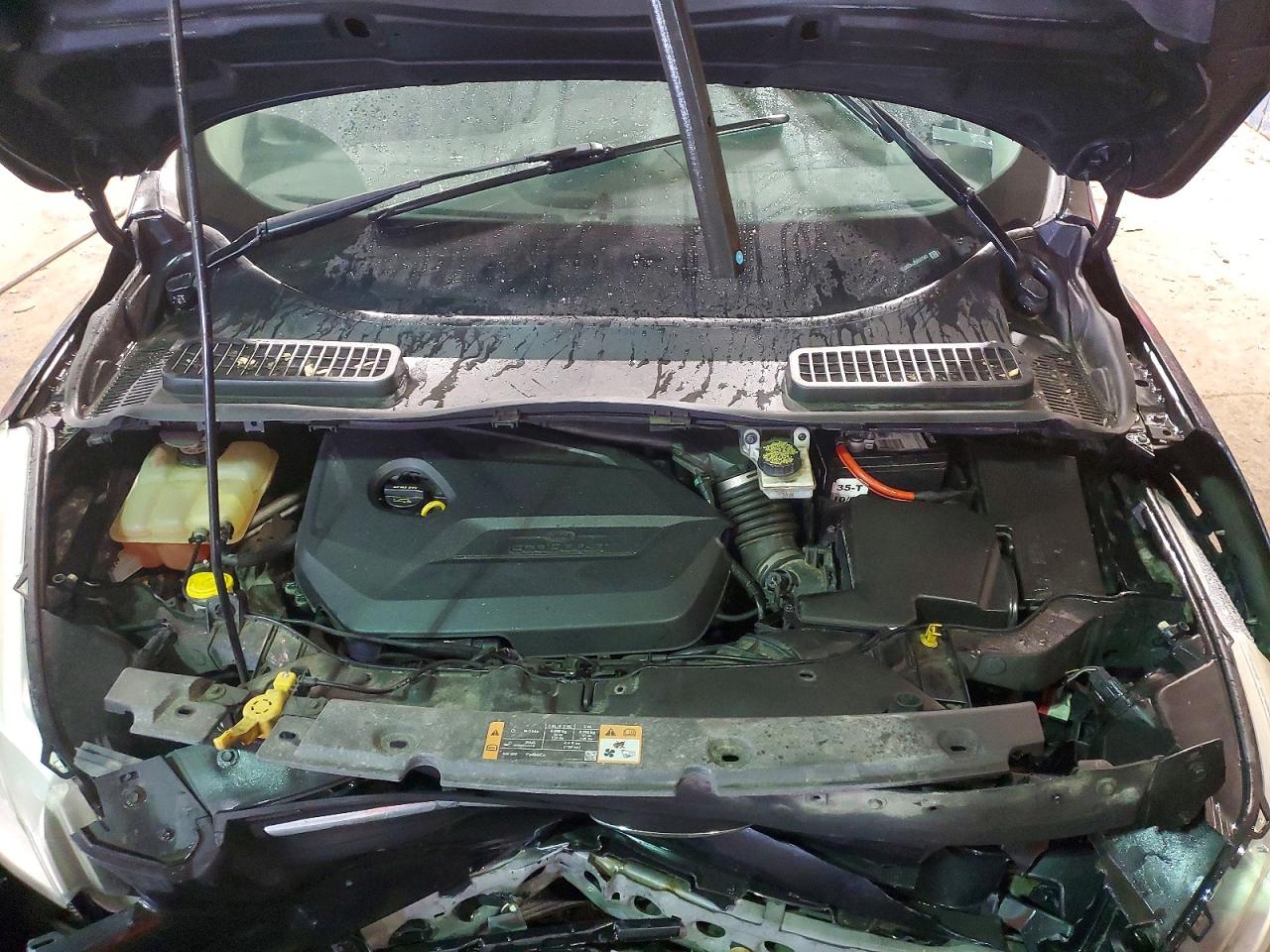 2014 FORD ESCAPE SE photo 23