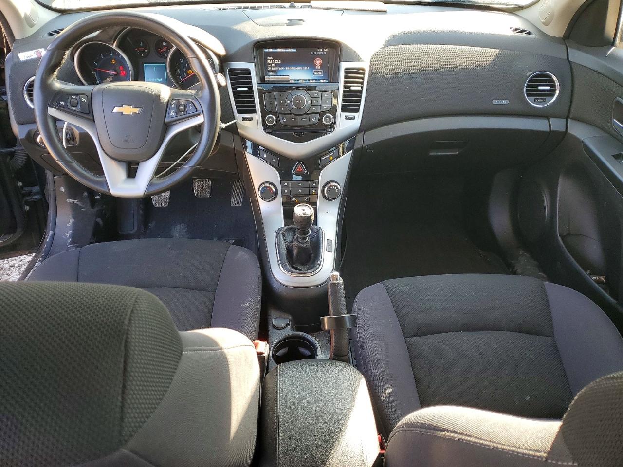 2013 CHEVROLET CRUZE photo 22