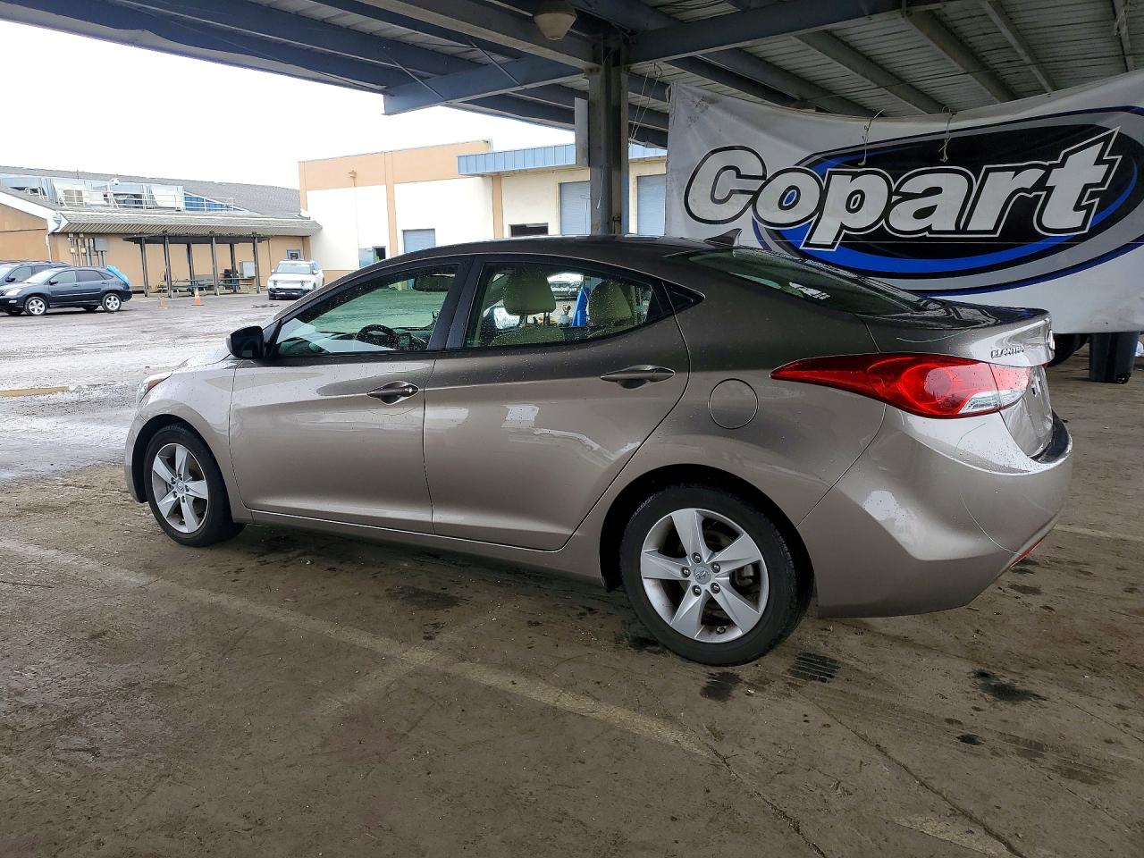 2013 HYUNDAI ELANTRA GLS photo 2