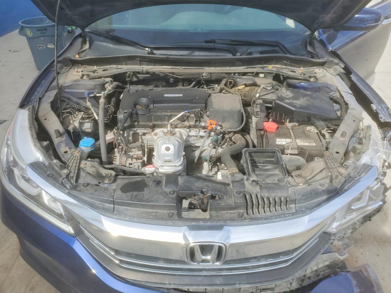 2016 HONDA ACCORD SPORT photo 11