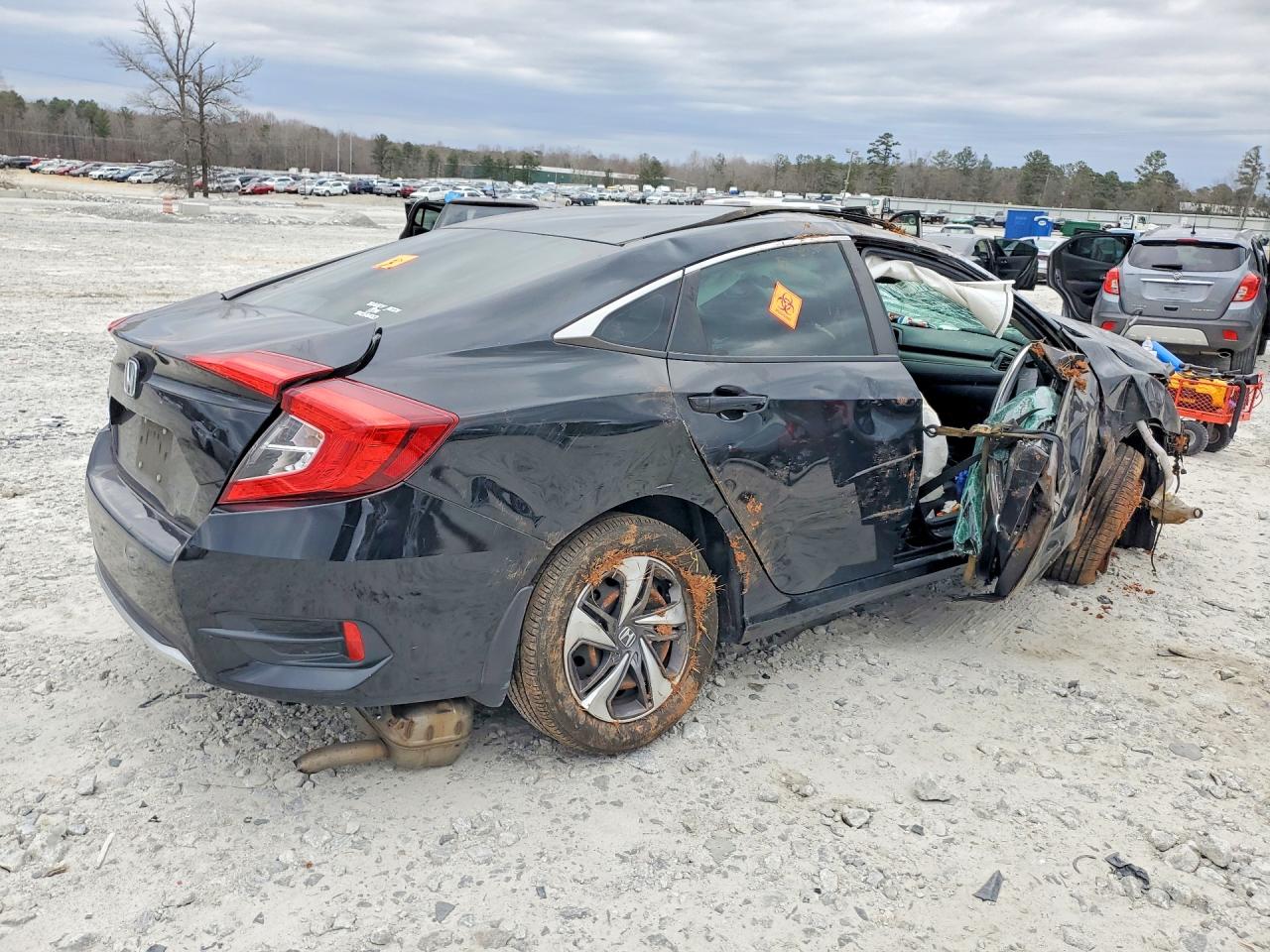 2020 HONDA CIVIC LX photo 3