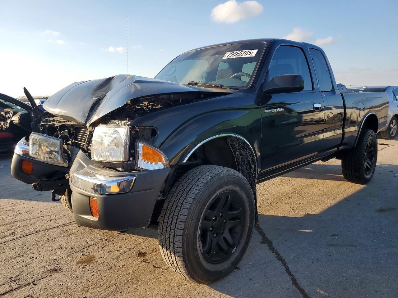 2000 TOYOTA TACOMA