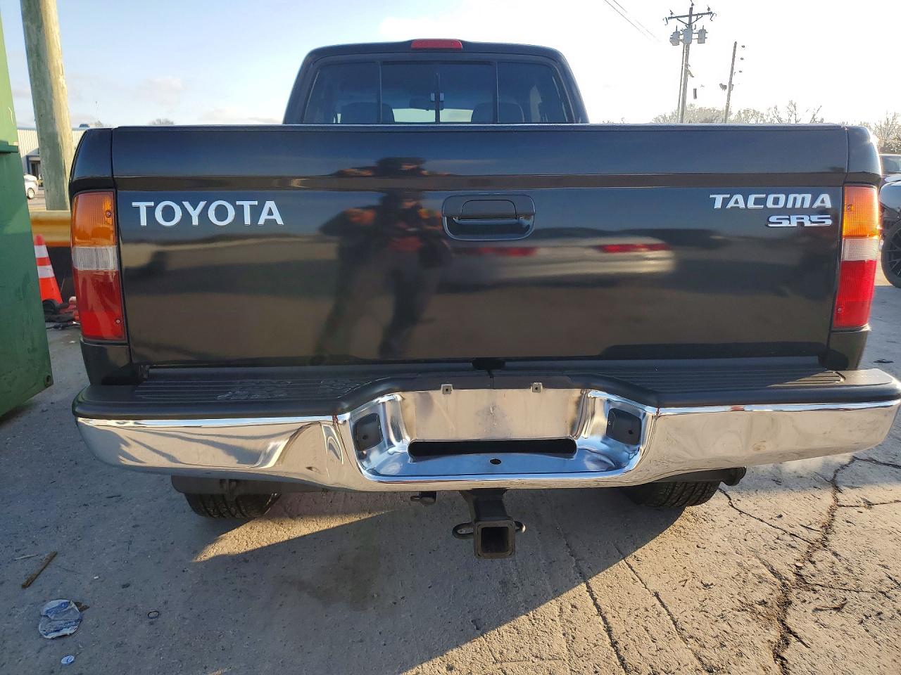 2000 TOYOTA TACOMA BASE photo 6