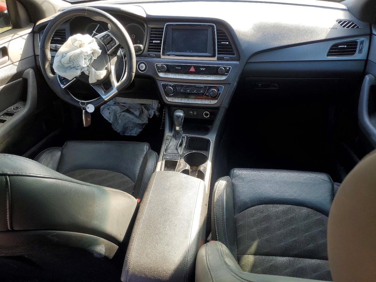 2018 HYUNDAI SONATA SPORT photo 15