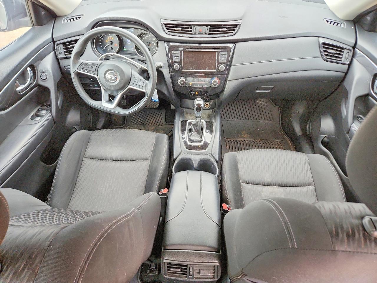 2018 NISSAN ROGUE S photo 8