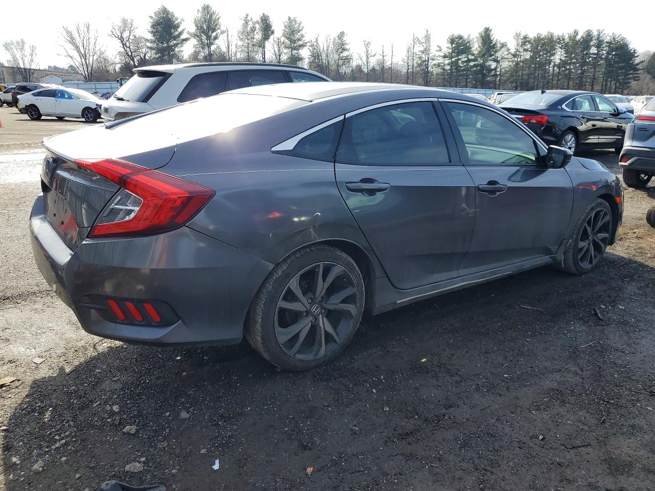 2017 HONDA CIVIC LX photo 5