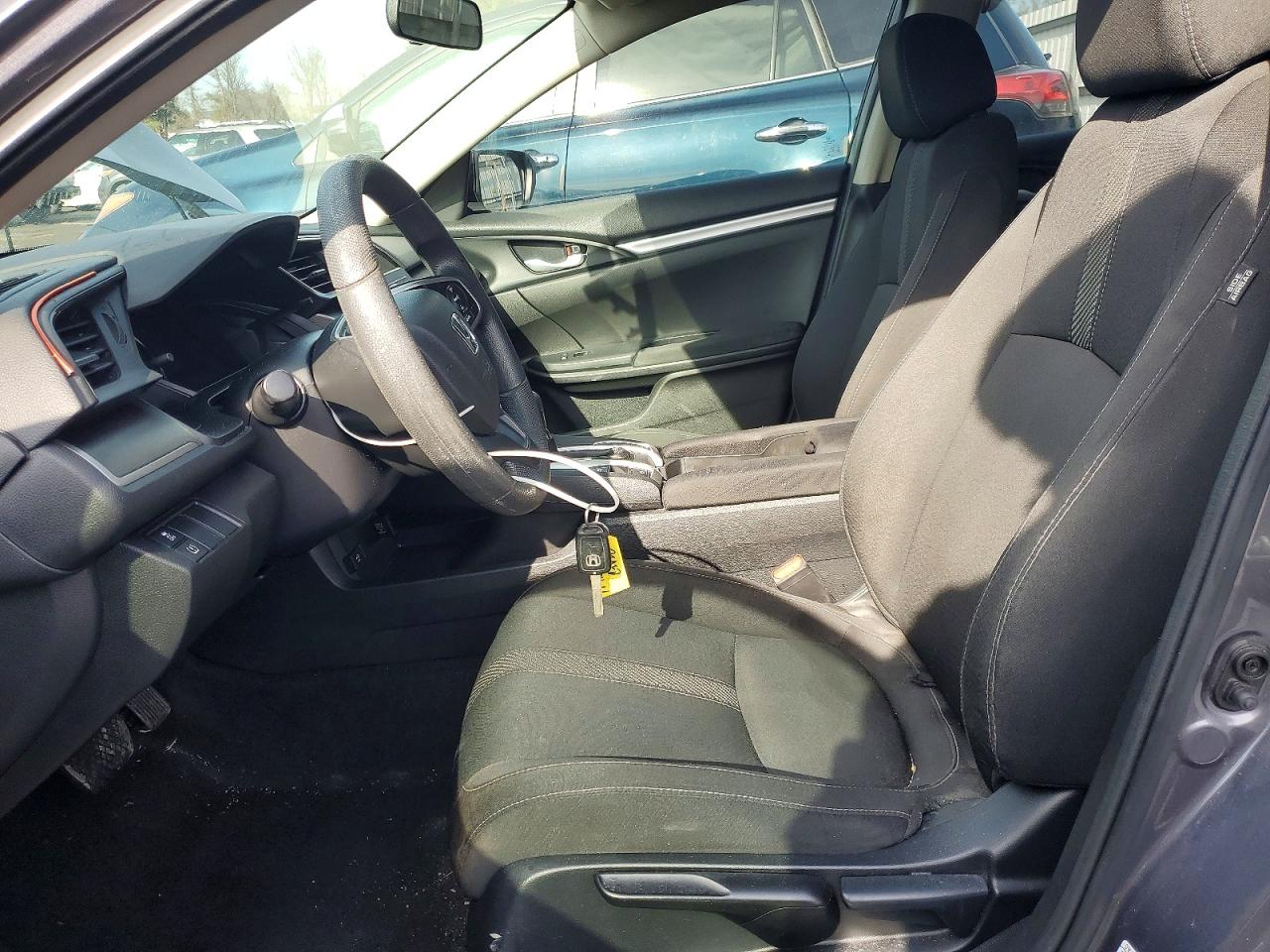 2017 HONDA CIVIC LX photo 13