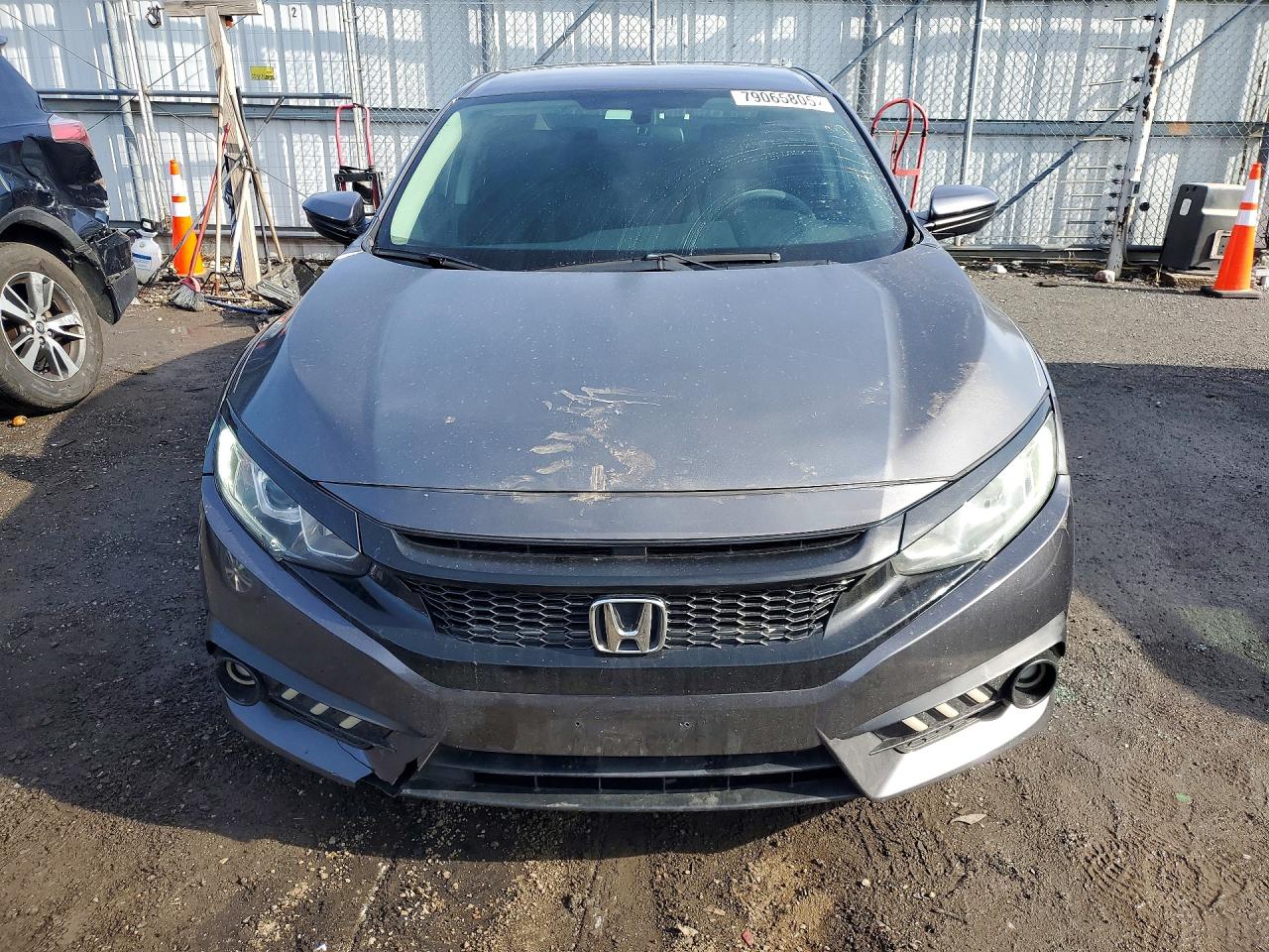 2017 HONDA CIVIC LX photo 9