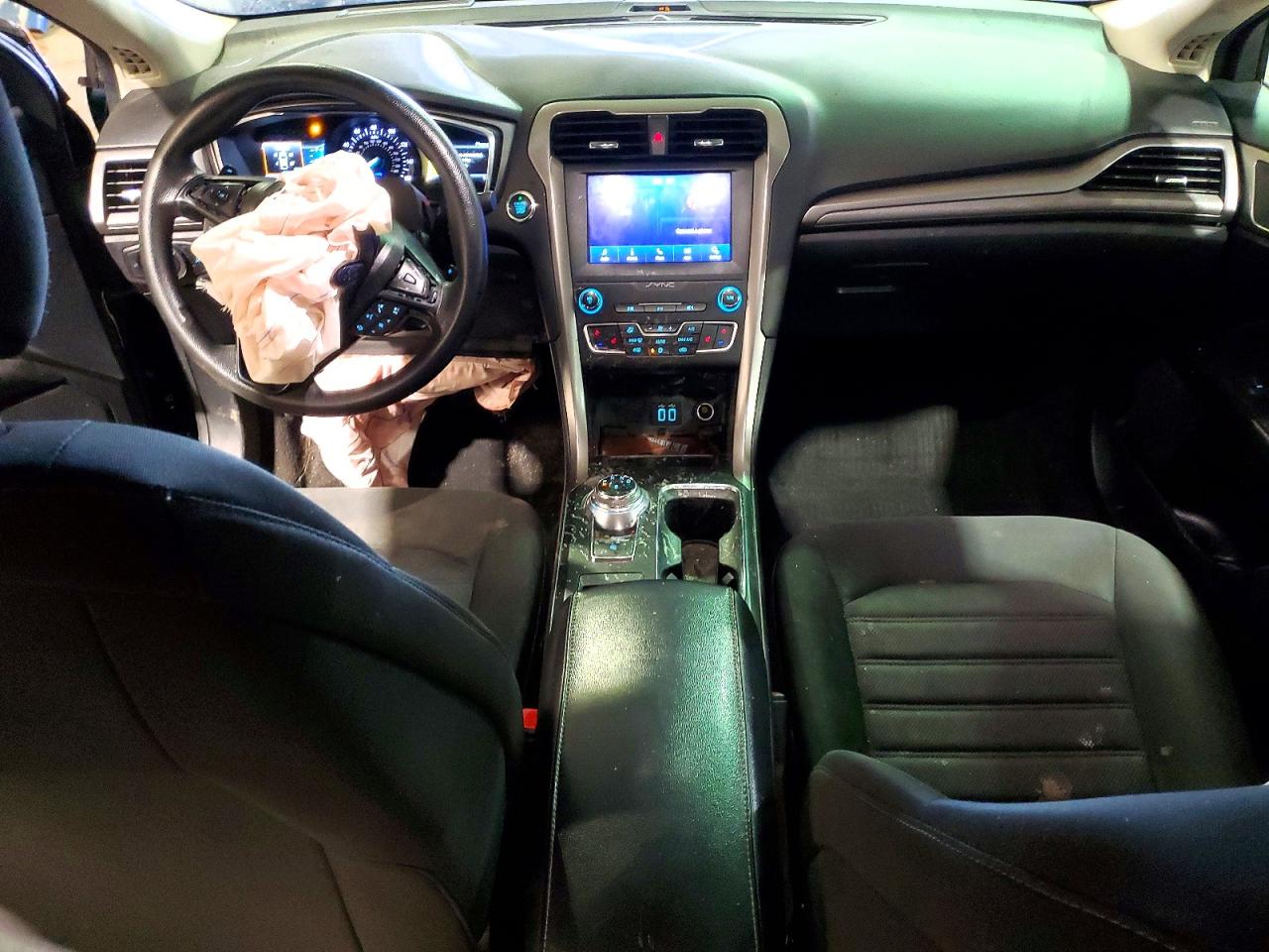 2020 FORD FUSION SE photo 15