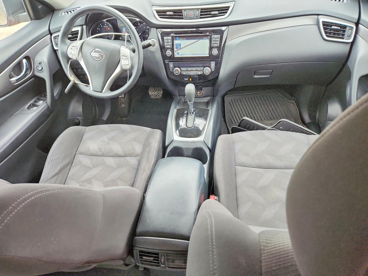 2016 NISSAN ROGUE photo 15