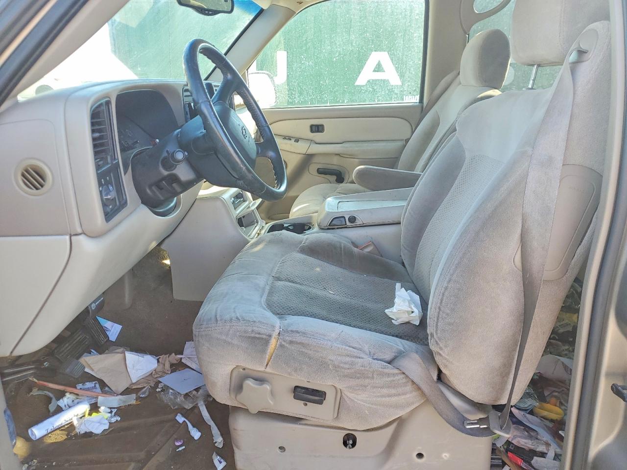 2001 CHEVROLET SUBURBAN C1500 photo 13