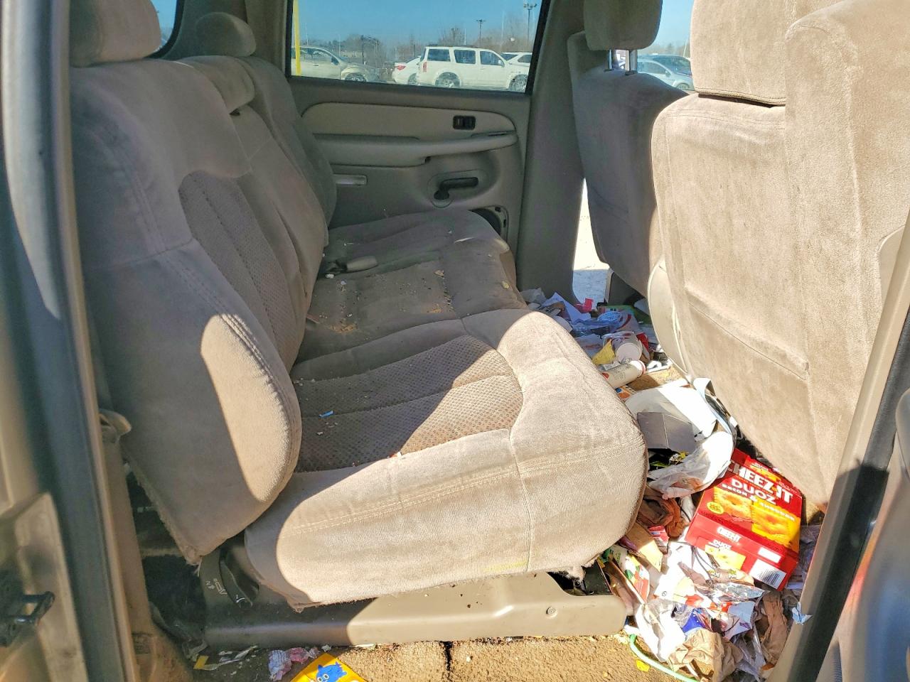 2001 CHEVROLET SUBURBAN C1500 photo 21