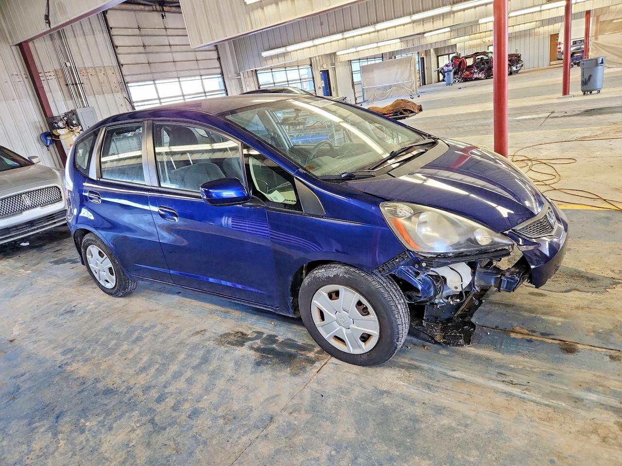 2013 HONDA FIT photo 7
