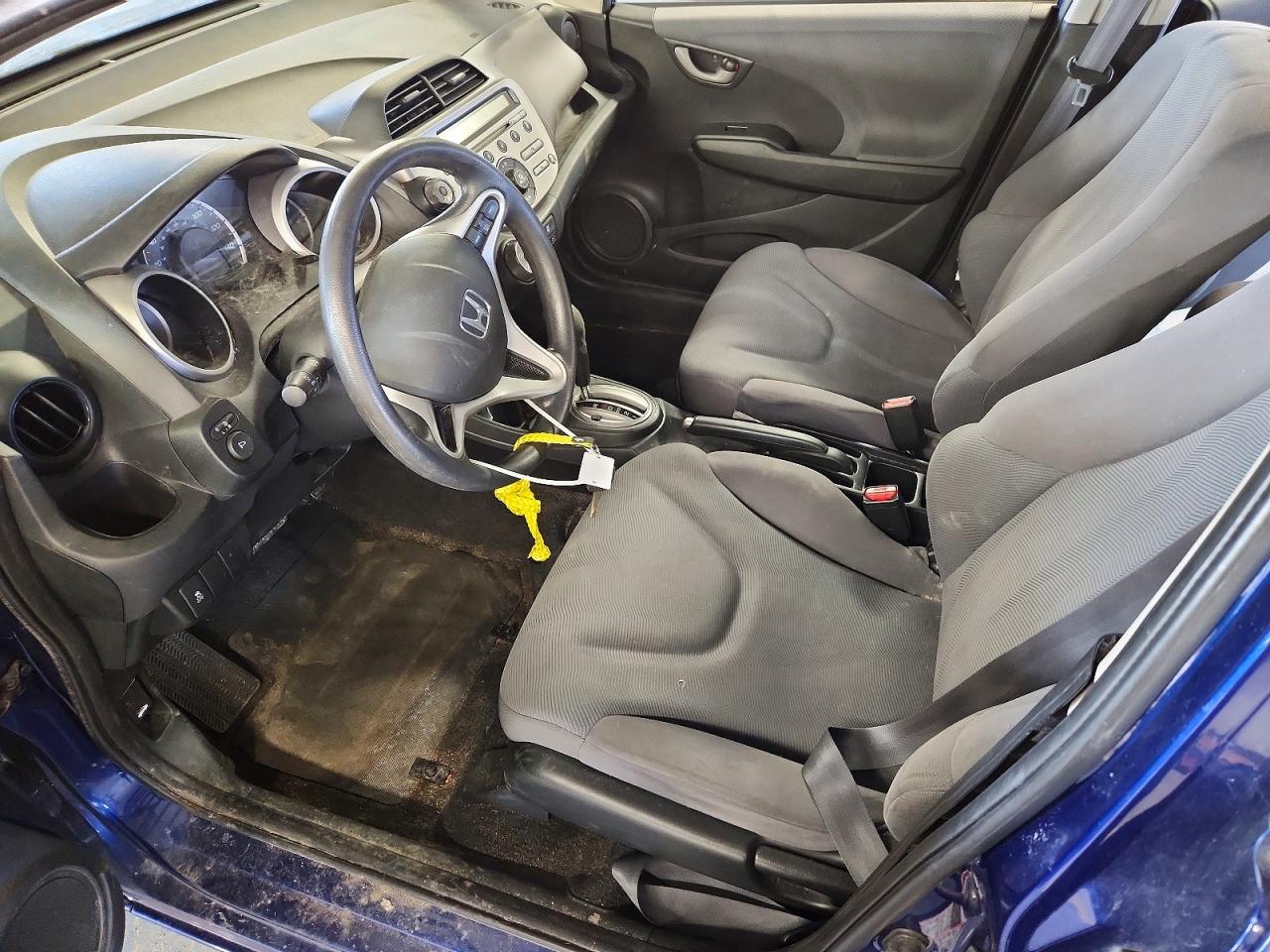 2013 HONDA FIT photo 13