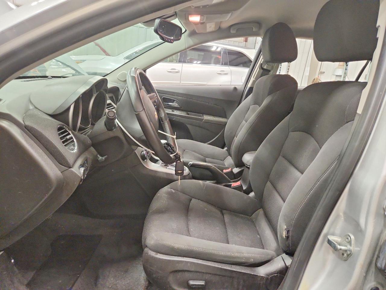 2014 CHEVROLET CRUZE LT photo 13