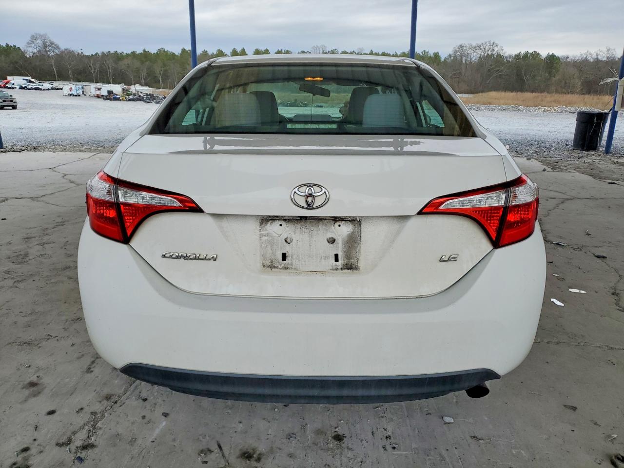 2015 TOYOTA COROLLA L photo 16