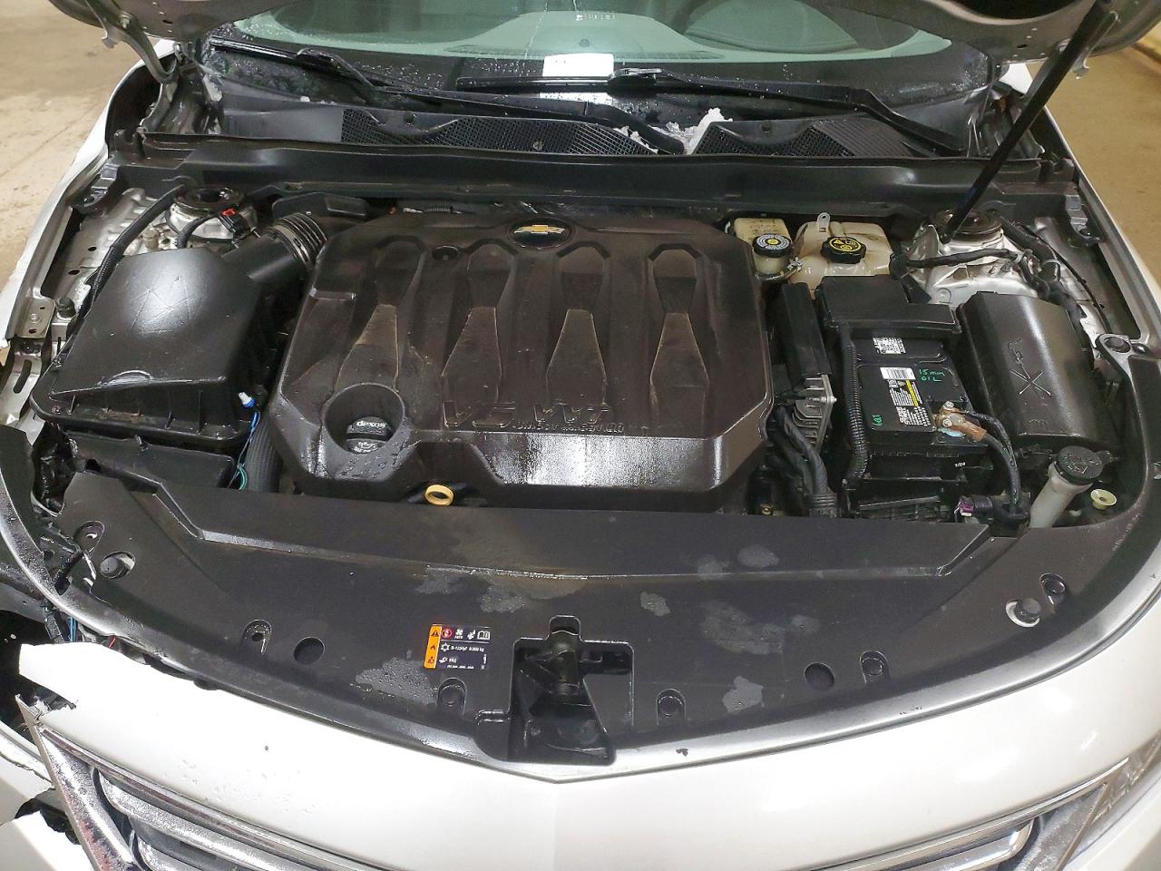 2018 CHEVROLET IMPALA LT photo 11