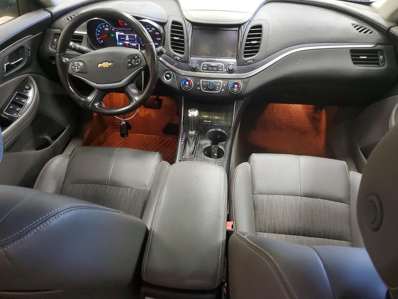 2018 CHEVROLET IMPALA LT photo 8