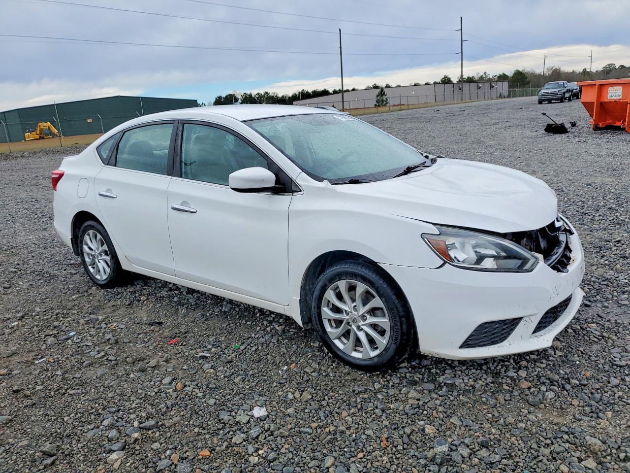 2017 NISSAN SENTRA S photo 4