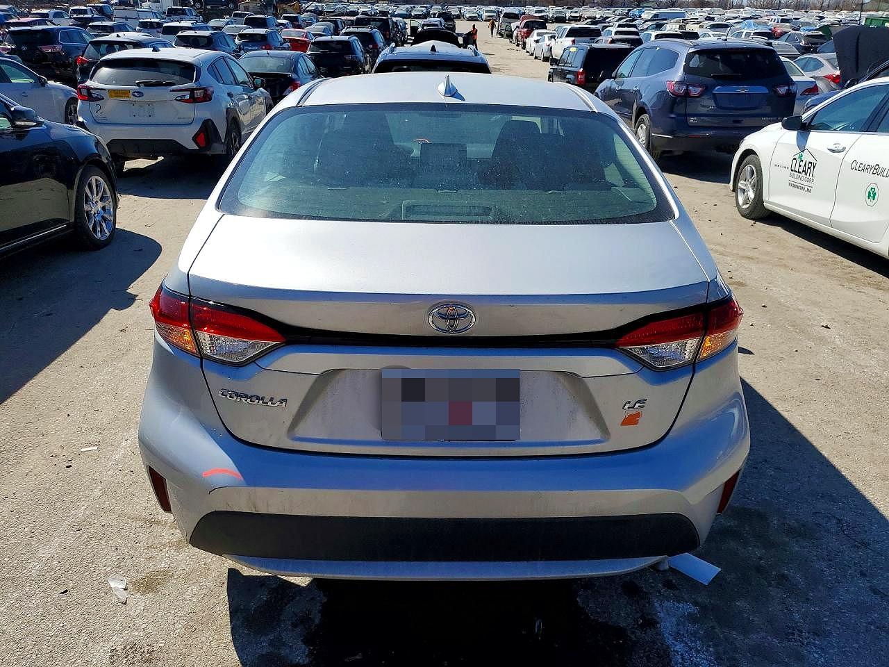 2021 TOYOTA COROLLA LE photo 16