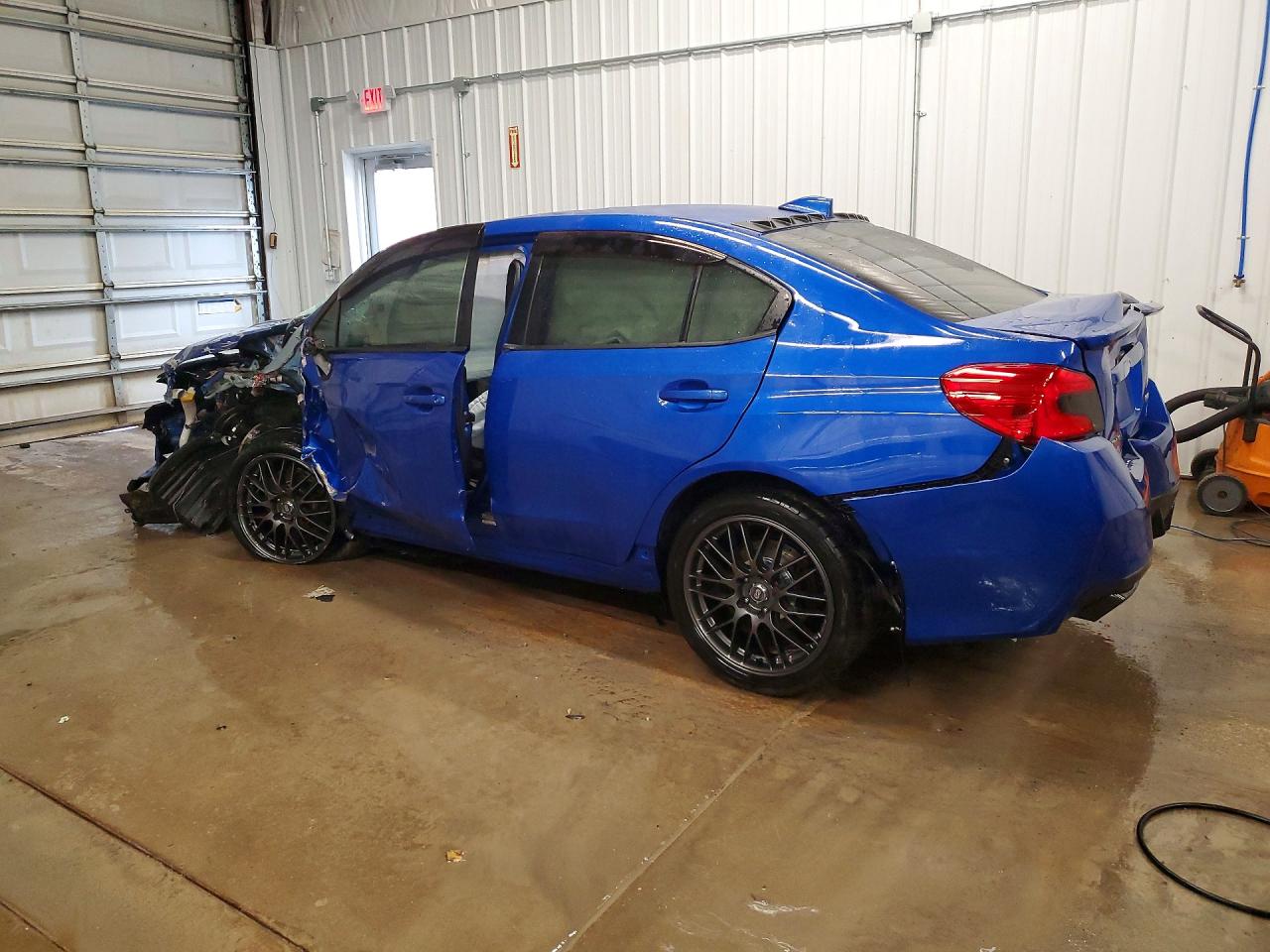 2018 SUBARU WRX photo 3