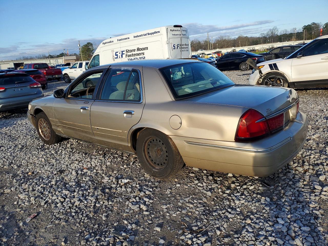 2000 MERCURY GRAND MARQUIS GS photo 4
