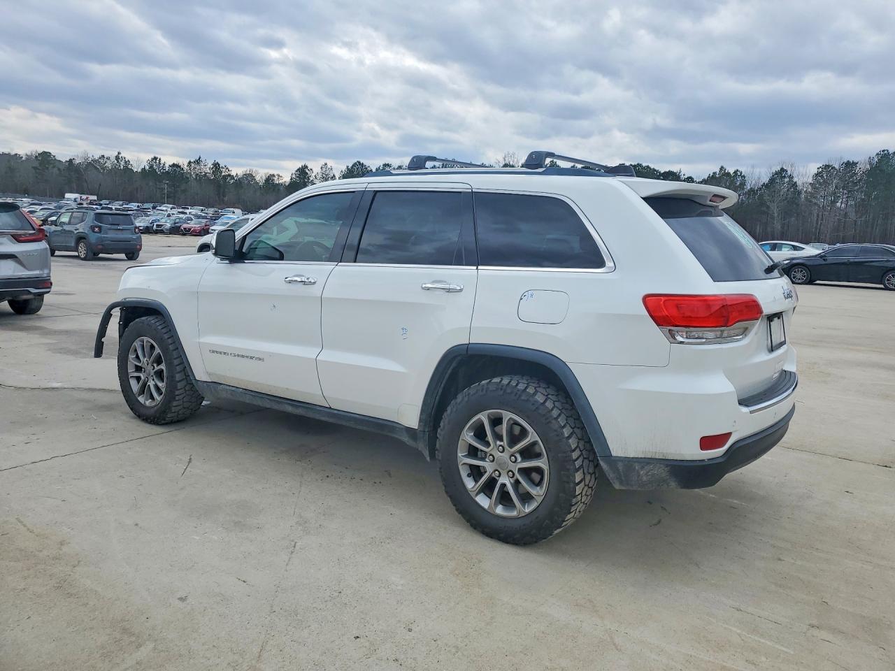 2015 JEEP GRAND CHEROKEE LIMITED photo 4