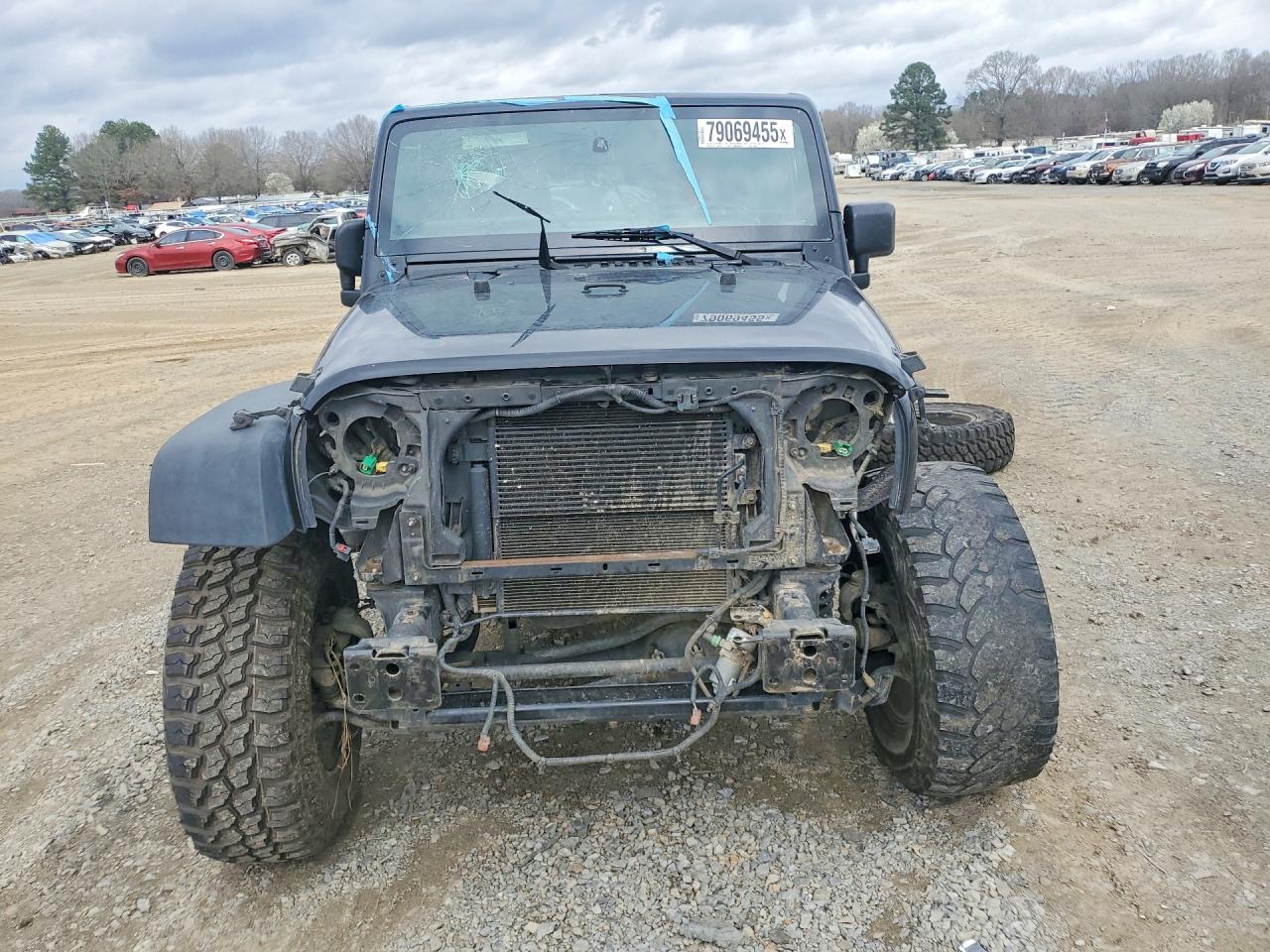 2016 JEEP WRANGLER photo 9