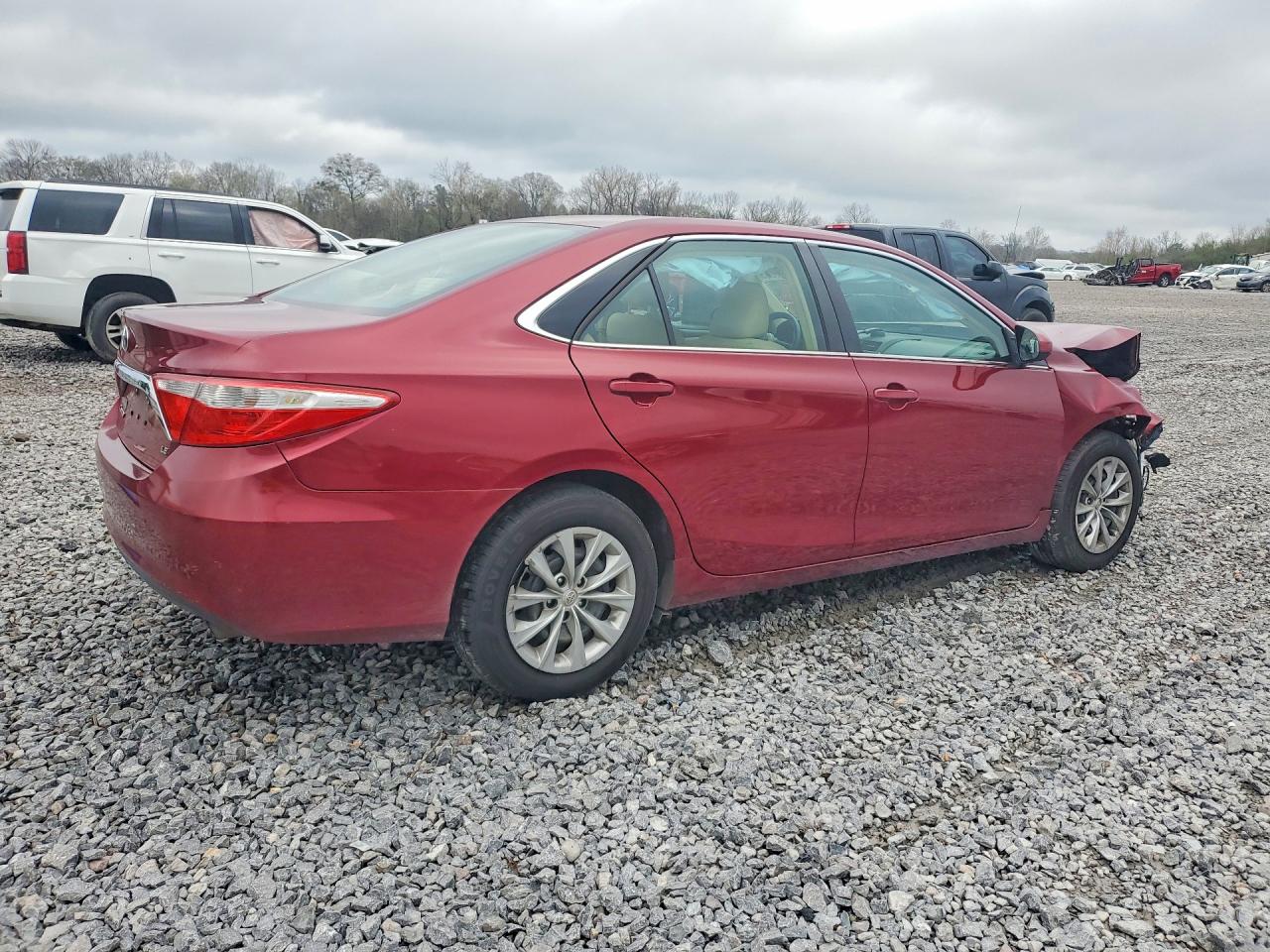 2016 TOYOTA CAMRY LE photo 7