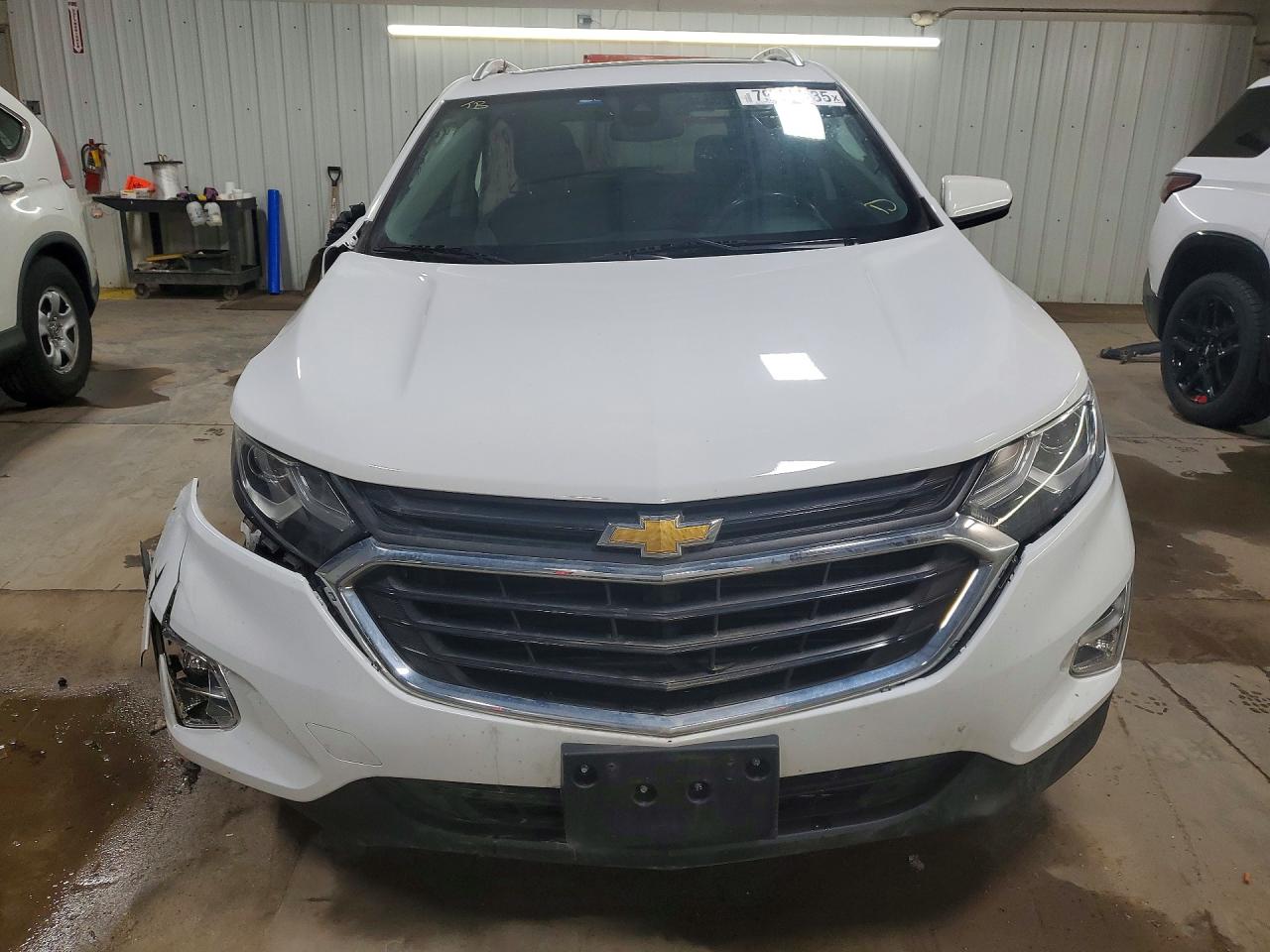 2020 CHEVROLET EQUINOX LT photo 9