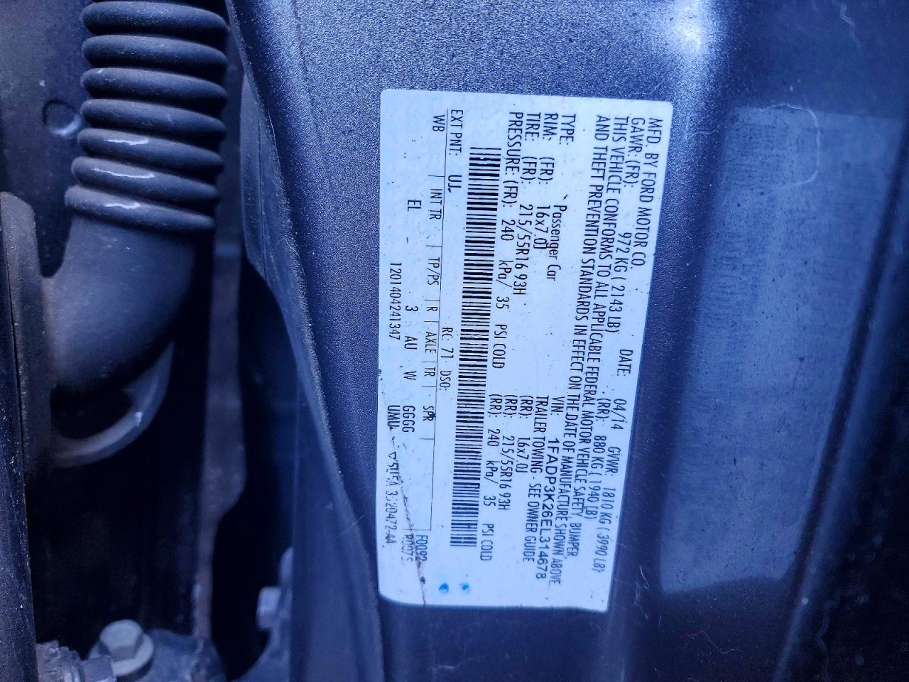 2014 FORD FOCUS SE photo 12