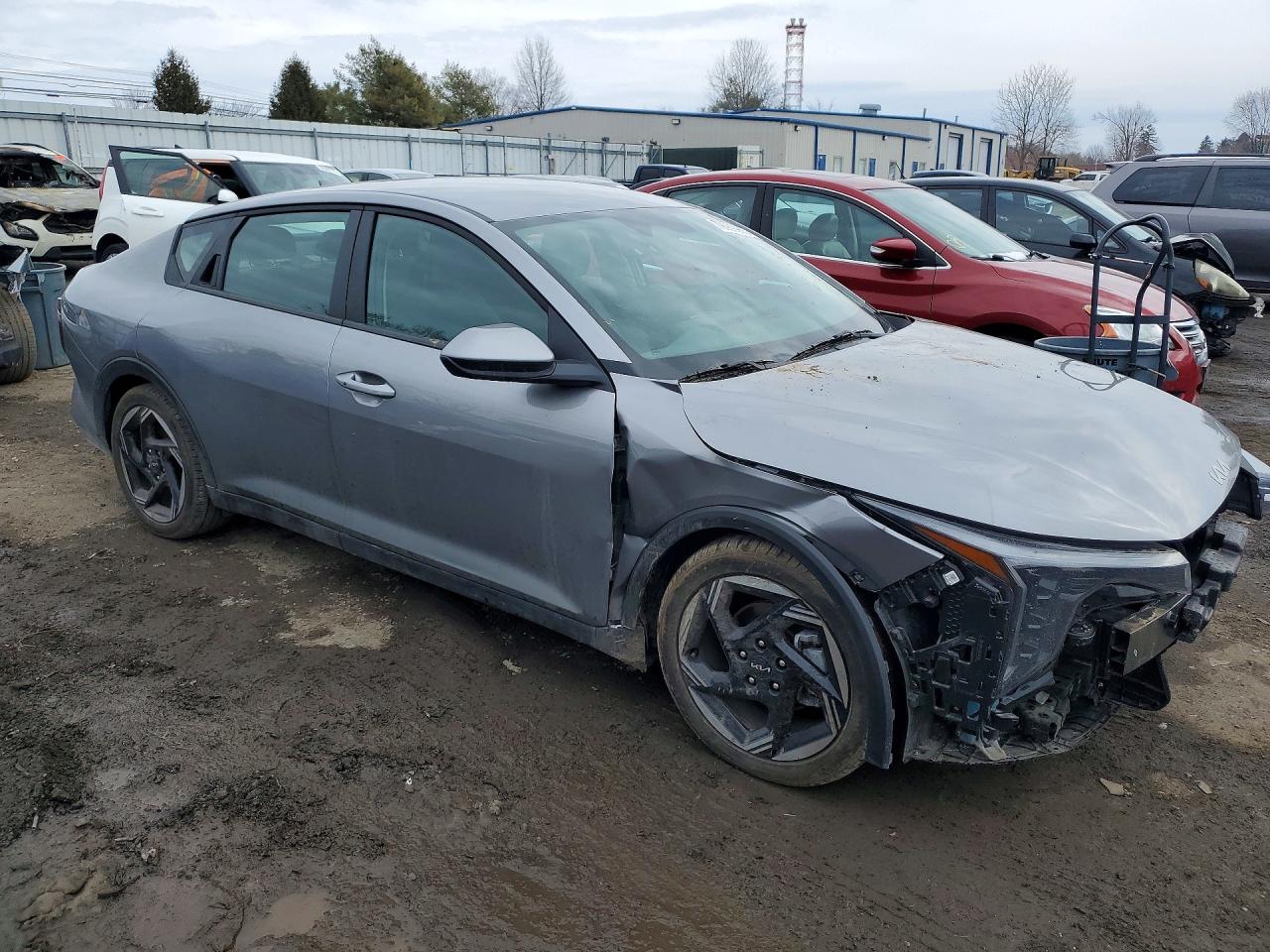 2025 KIA K4 EX photo 4