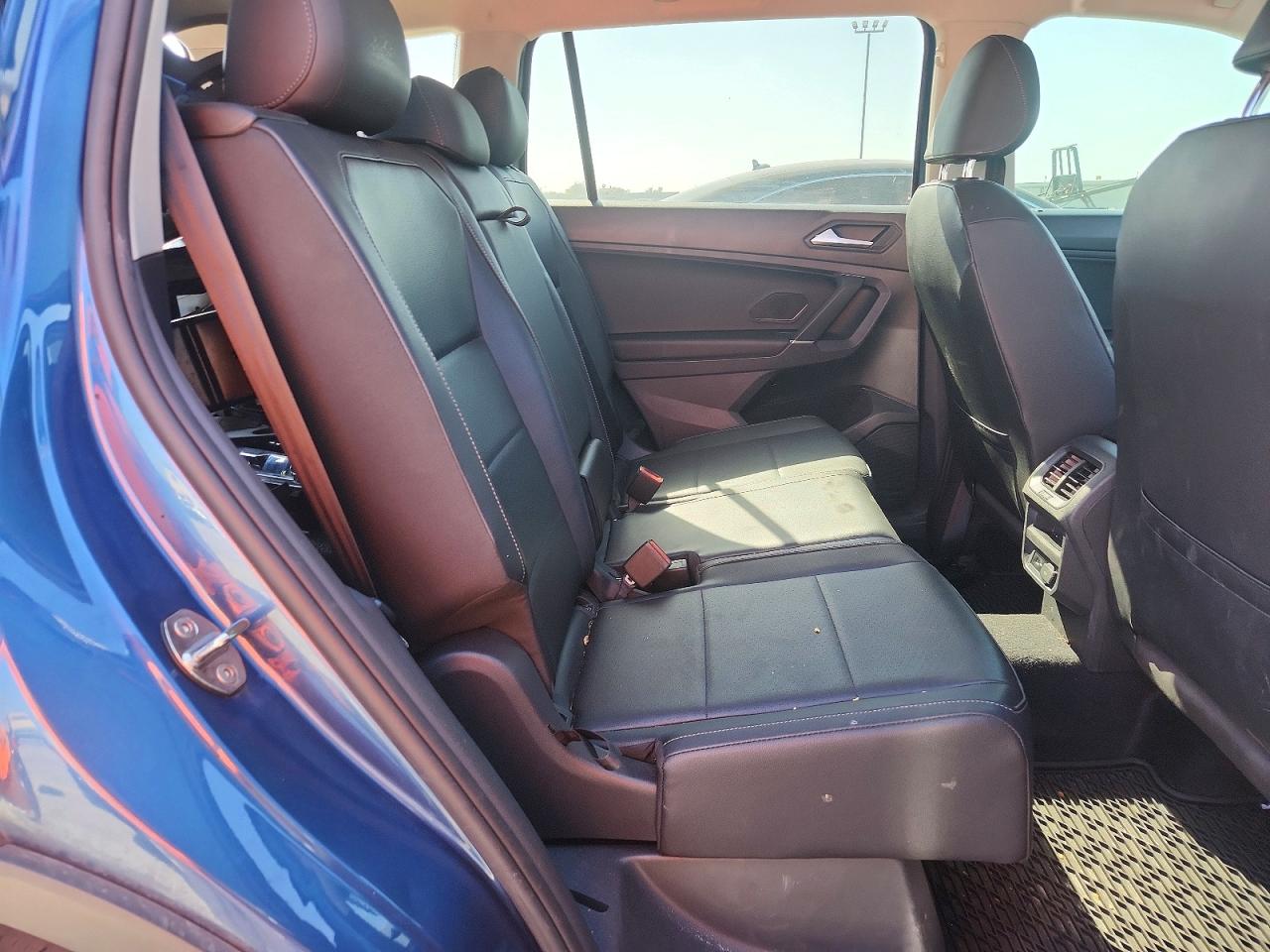 2020 VOLKSWAGEN TIGUAN SE photo 19