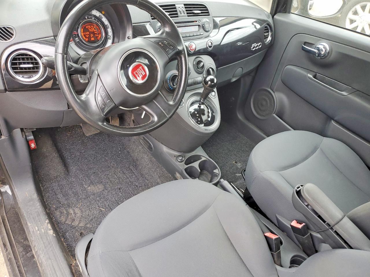 2013 FIAT 500 POP photo 22