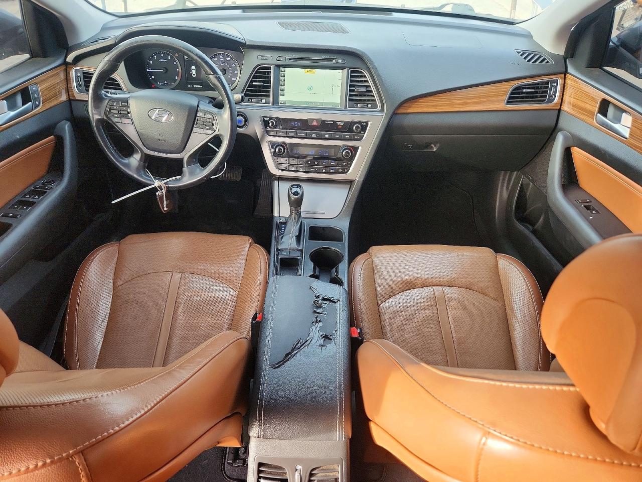 2015 HYUNDAI SONATA photo 8