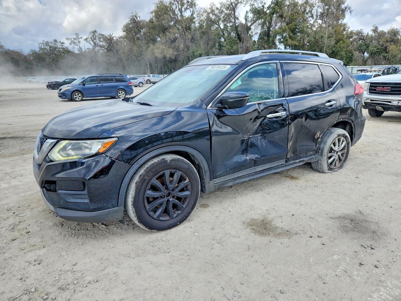 2019 NISSAN ROGUE