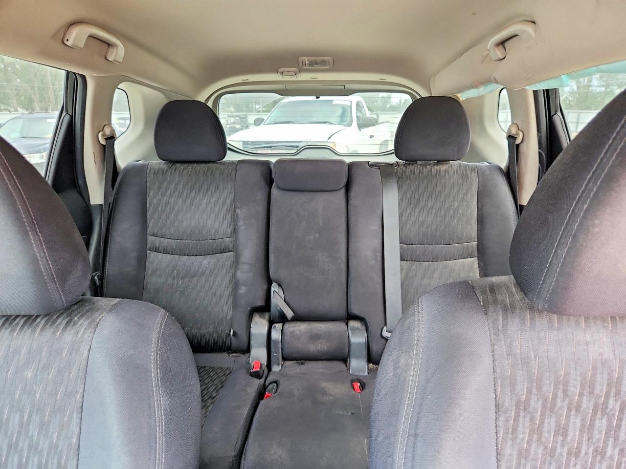 2019 NISSAN ROGUE SV photo 28