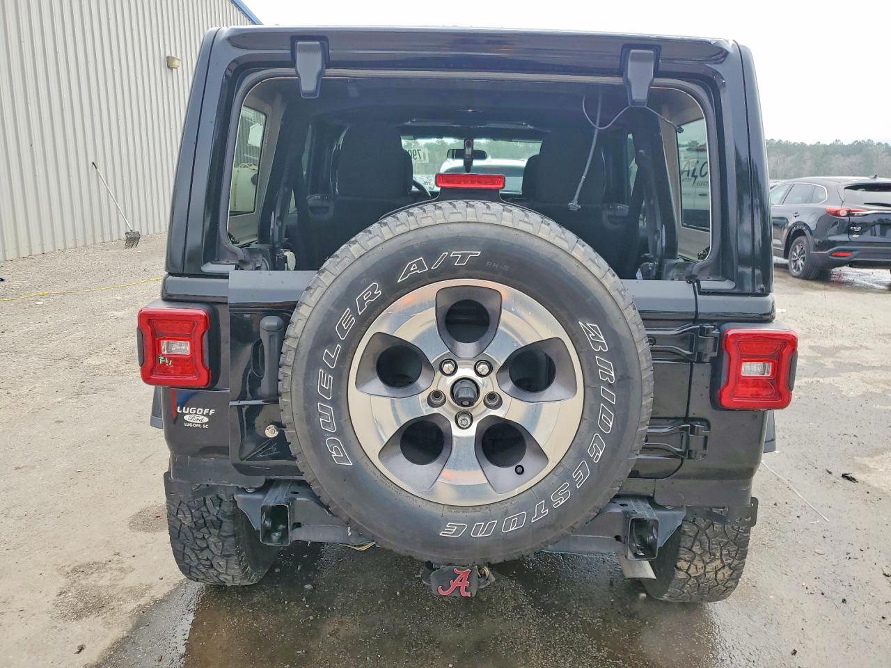 2018 JEEP WRANGLER UNLIMITED SAHARA photo 6