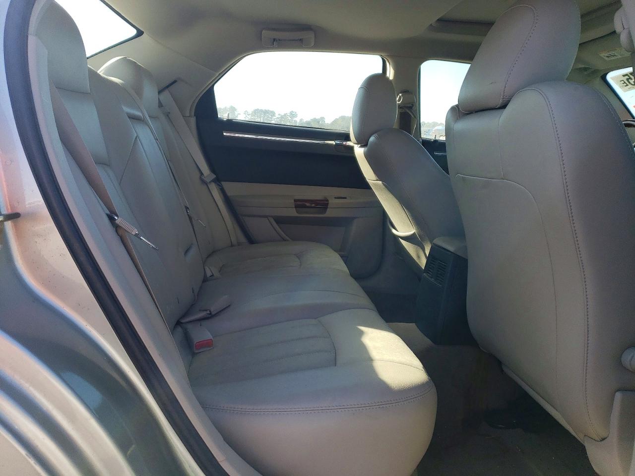 2006 CHRYSLER 300C photo 19
