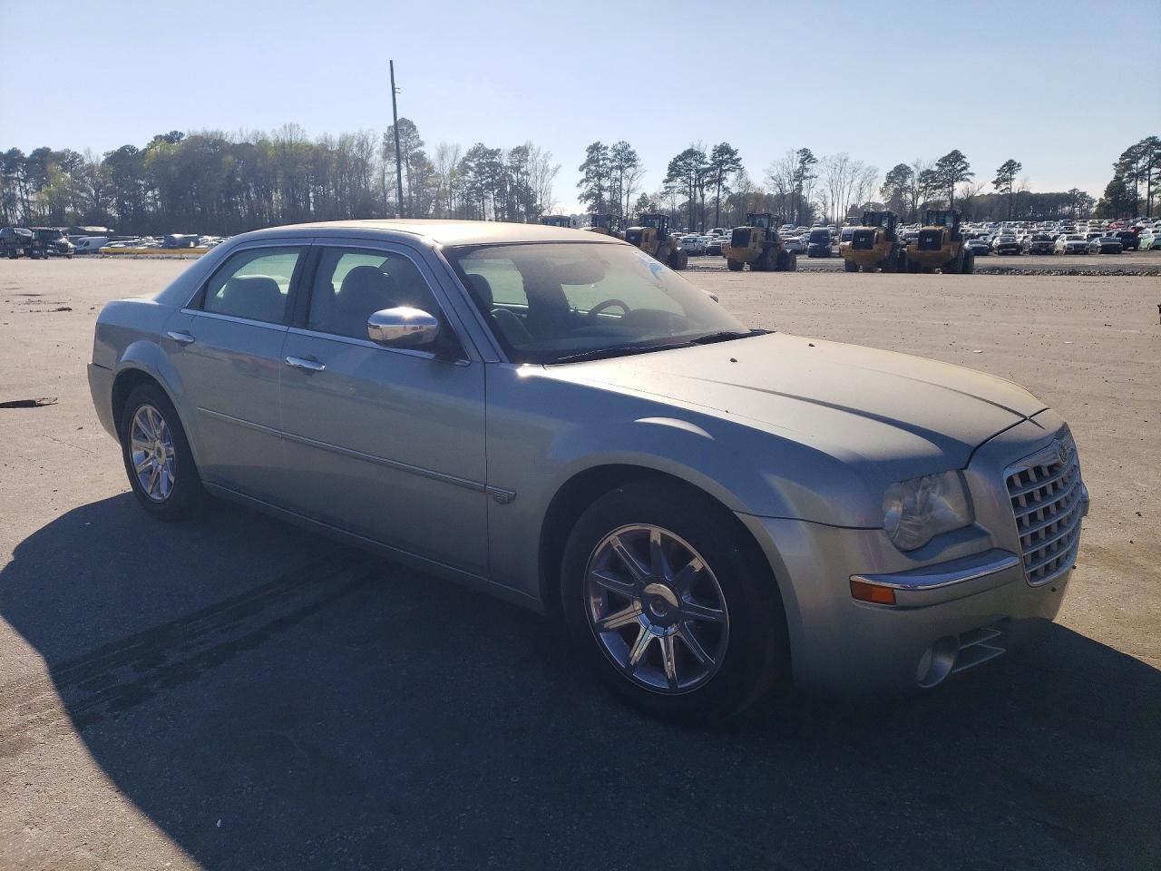 2006 CHRYSLER 300C photo 7