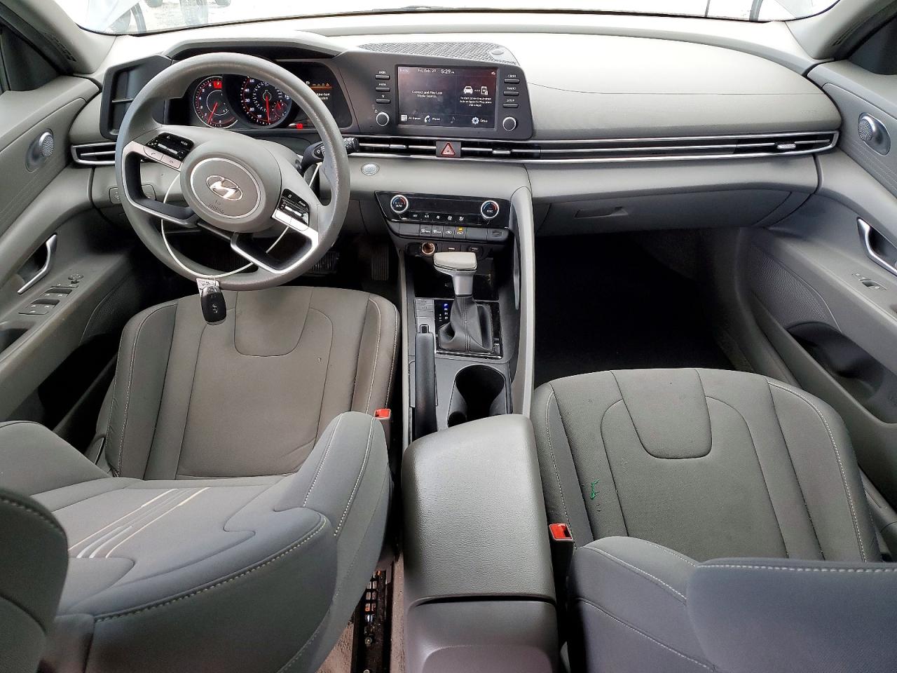 2023 HYUNDAI ELANTRA SEL photo 22