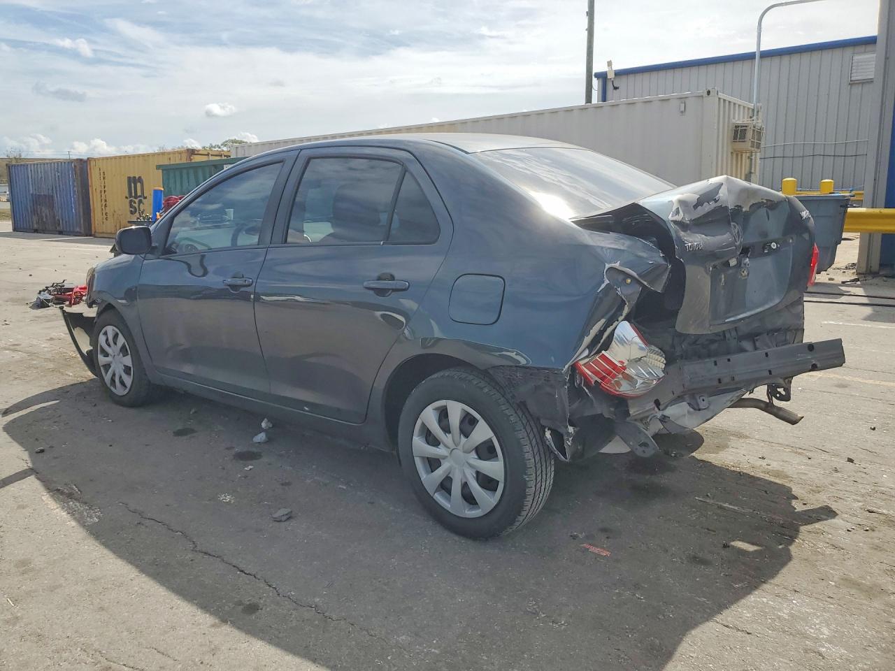 2007 TOYOTA YARIS BASE photo 3