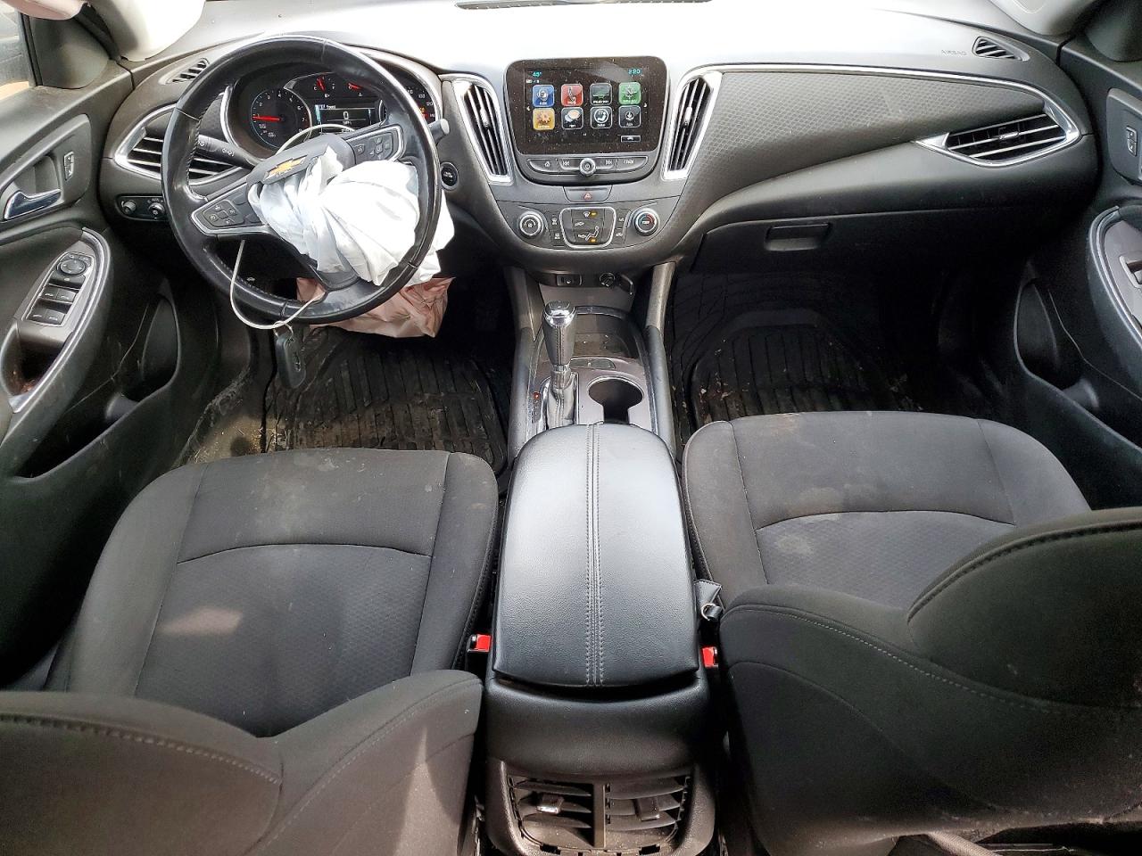2018 CHEVROLET MALIBU LT photo 8