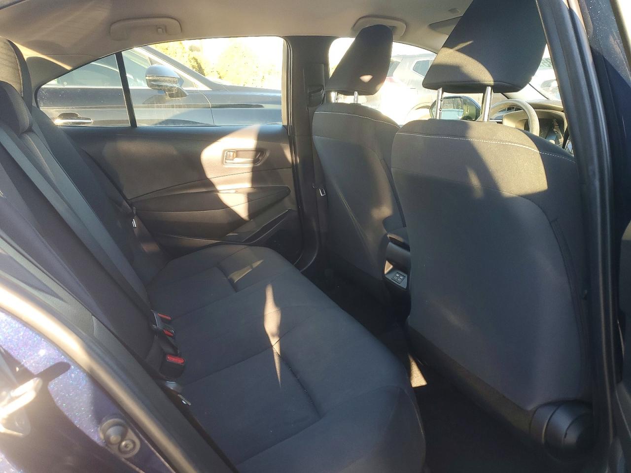2024 TOYOTA COROLLA LE photo 10
