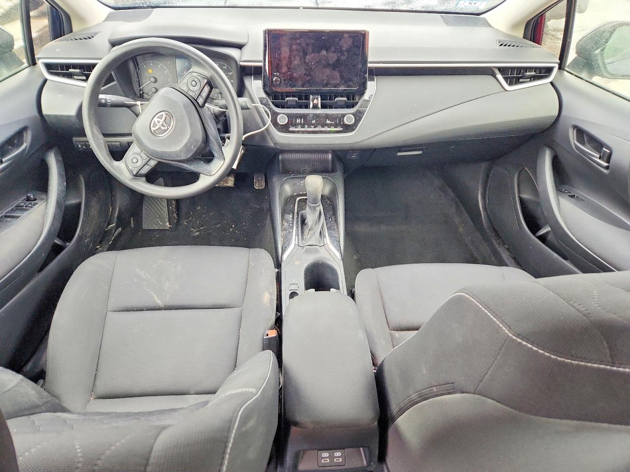 2024 TOYOTA COROLLA LE photo 8